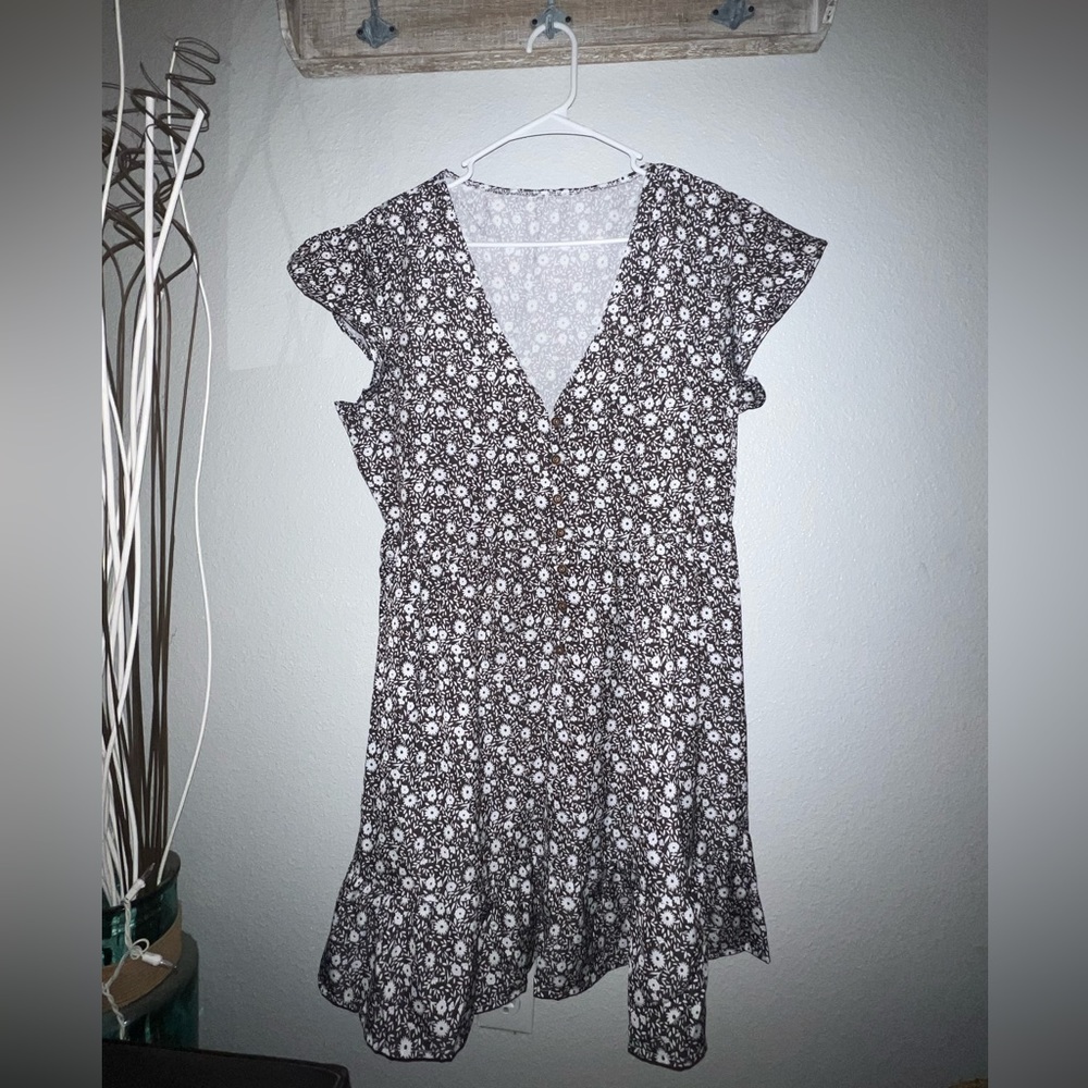 Summer baby doll style dress women’s medium